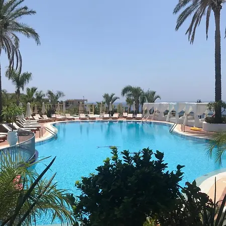 Aparthotel Pefkos Blue