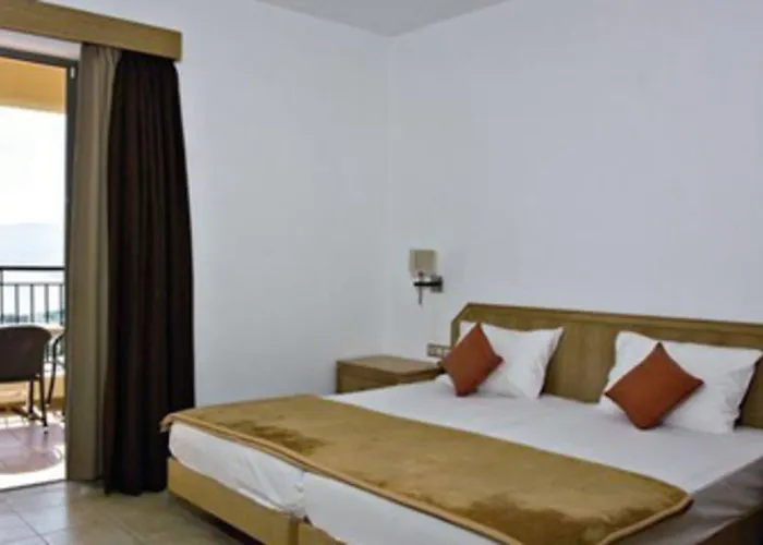 Pefkos Blue 4* Pefki (Rhodes)