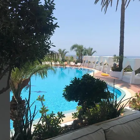 Pefkos Blue Lägenhetshotell Pefki