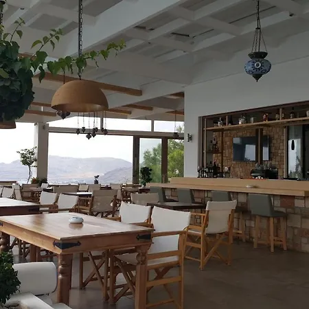 Lägenhetshotell Pefkos Blue 3*