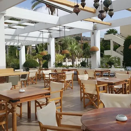 Lägenhetshotell Pefkos Blue