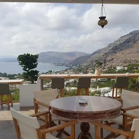 Pefkos Blue Lägenhetshotell 3*