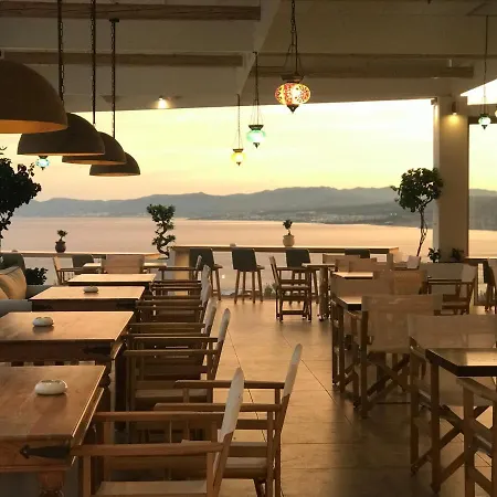 Lägenhetshotell Pefkos Blue Pefki