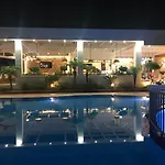Pefkos Blue Appart hôtel Pefki