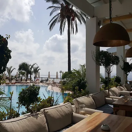 Pefkos Blue Aparthotel