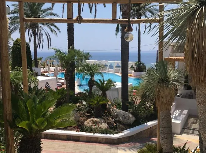 Pefkos Blue 4*