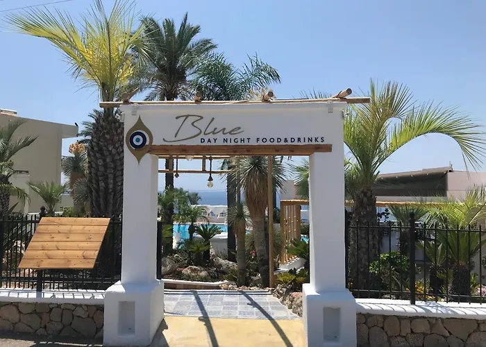 Aparthotel Pefkos Blue