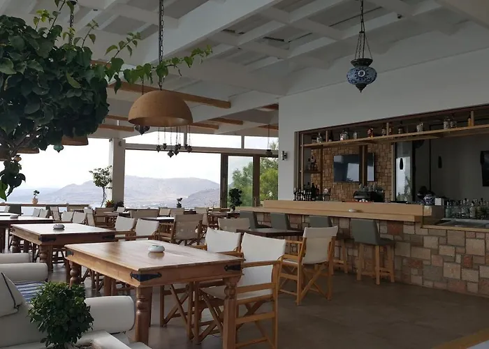 Apartahotel Pefkos Blue 4*