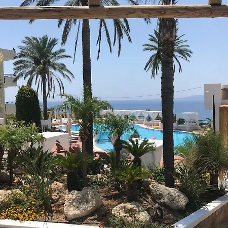 מלון דירות Pefkos Blue 4*